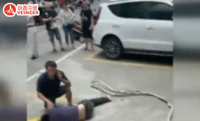 惠安空調(diào)師傅5樓墜地，命大只摔斷手！