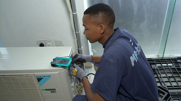 日本大金空調(diào)在非洲“白送”，是福利還是別有用心？